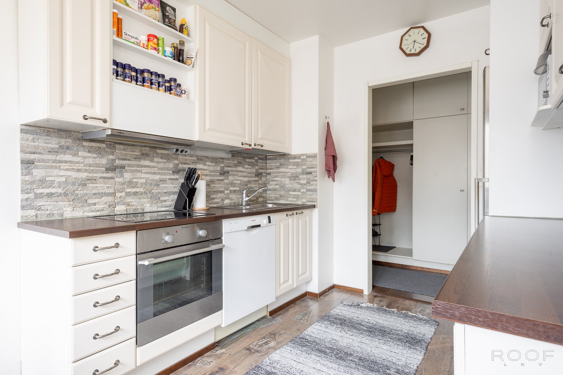 Apartment image