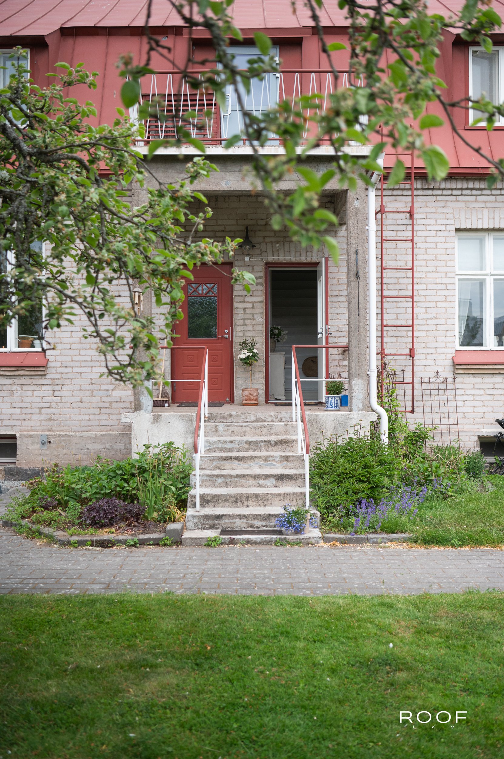 Apartment image
