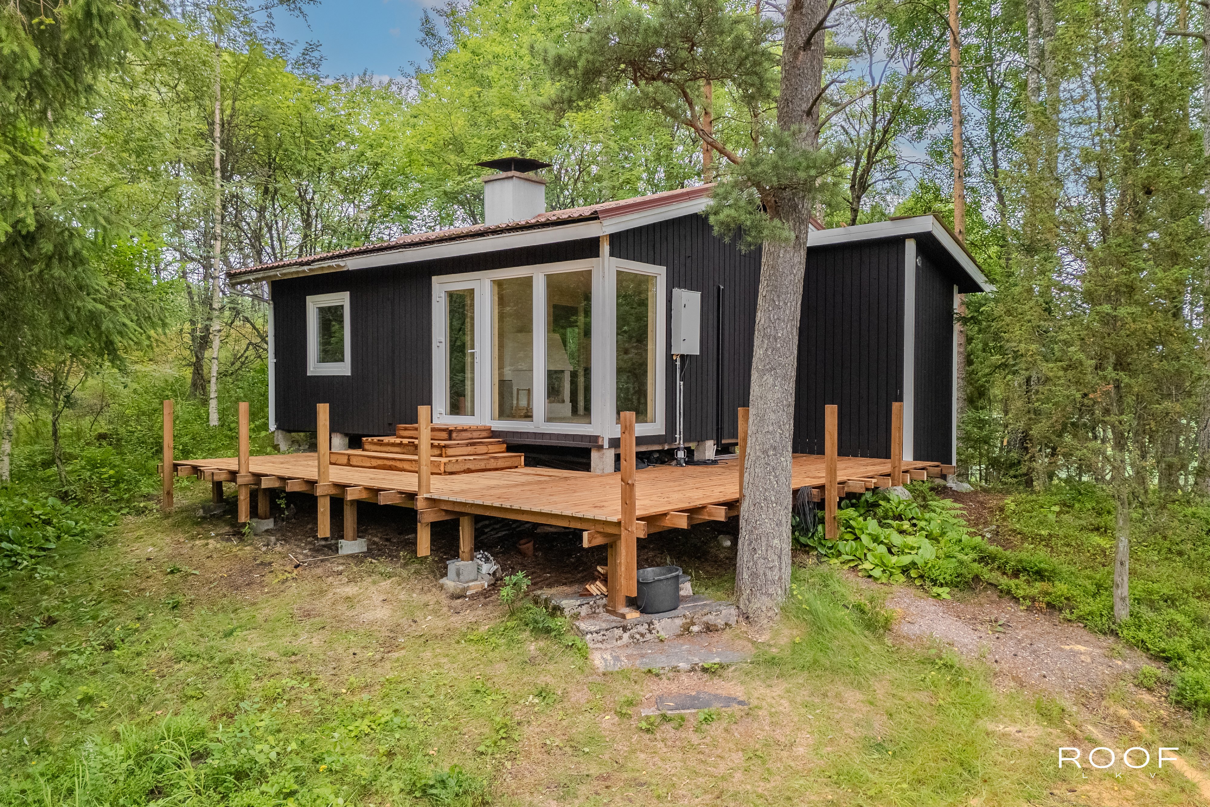 Real estate object