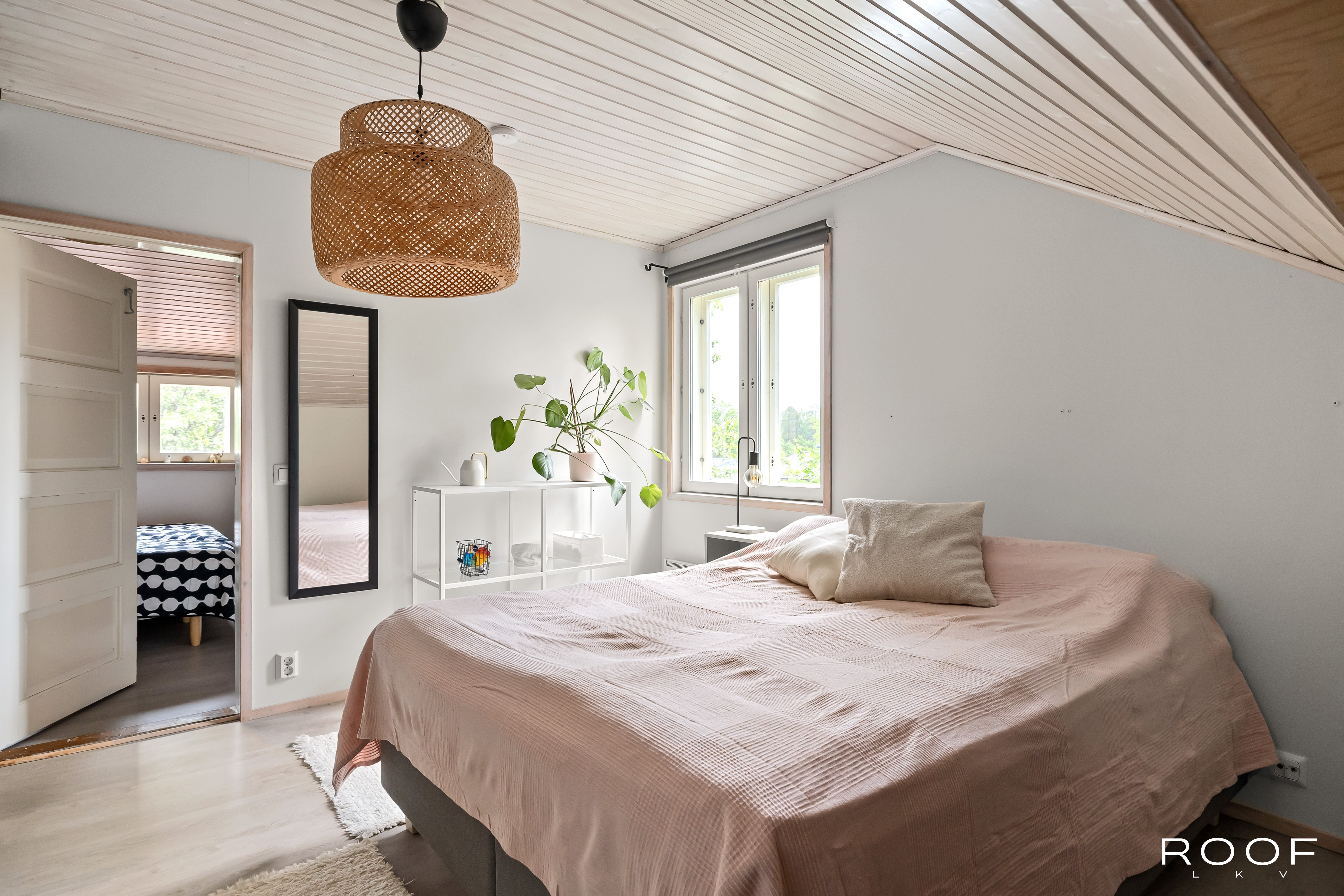 Target image